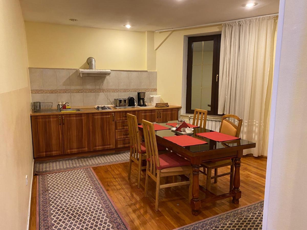 Vila Phoenix Aparthotel Predeal Esterno foto